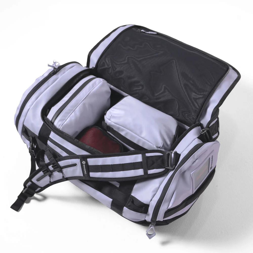 CARRYALL Duffel 30L in Uyuni Purple - Image 4