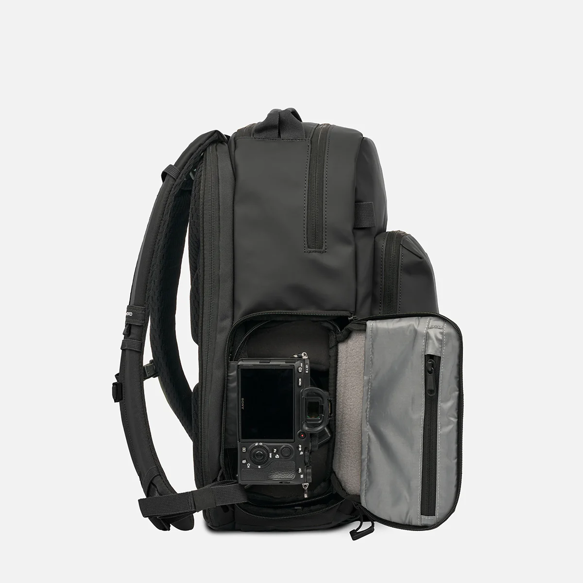 PRVKE Pocket 21L In Black - Image 10