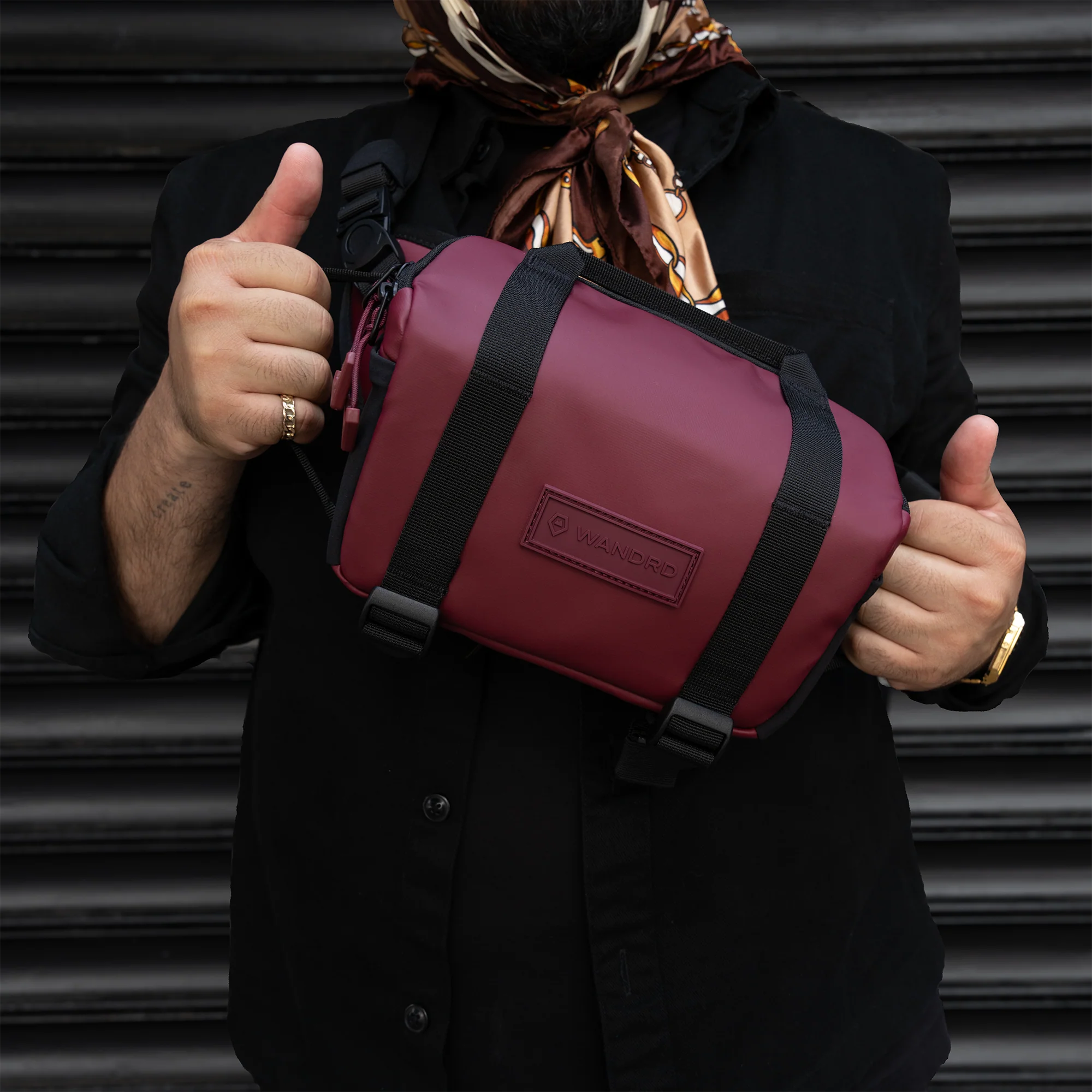 ROGUE 4L Sling in Rhone Burgundy - Image 7